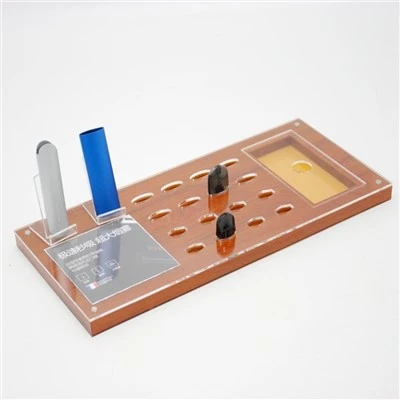Akrilno stojalo za elektronske cigarete z lesnim zrnom