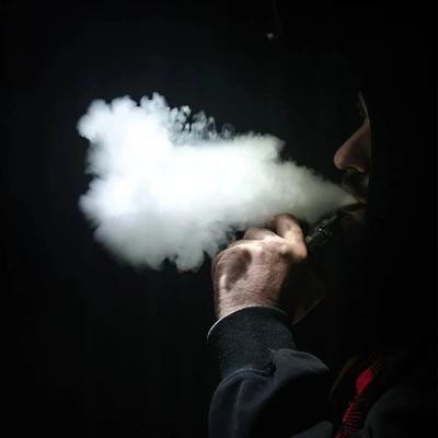 Kakšni so dolgoročni učinki e-cigaret?